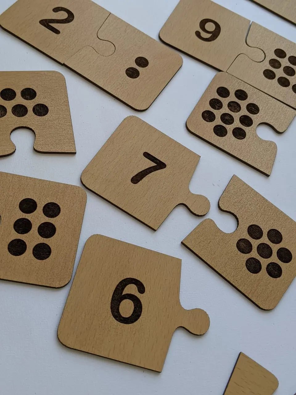 Wooden Number Puzzle & Matching Game-Teach your child how to count-PRESCHOOL LEARNING PUZZLE WOODEN TOY
