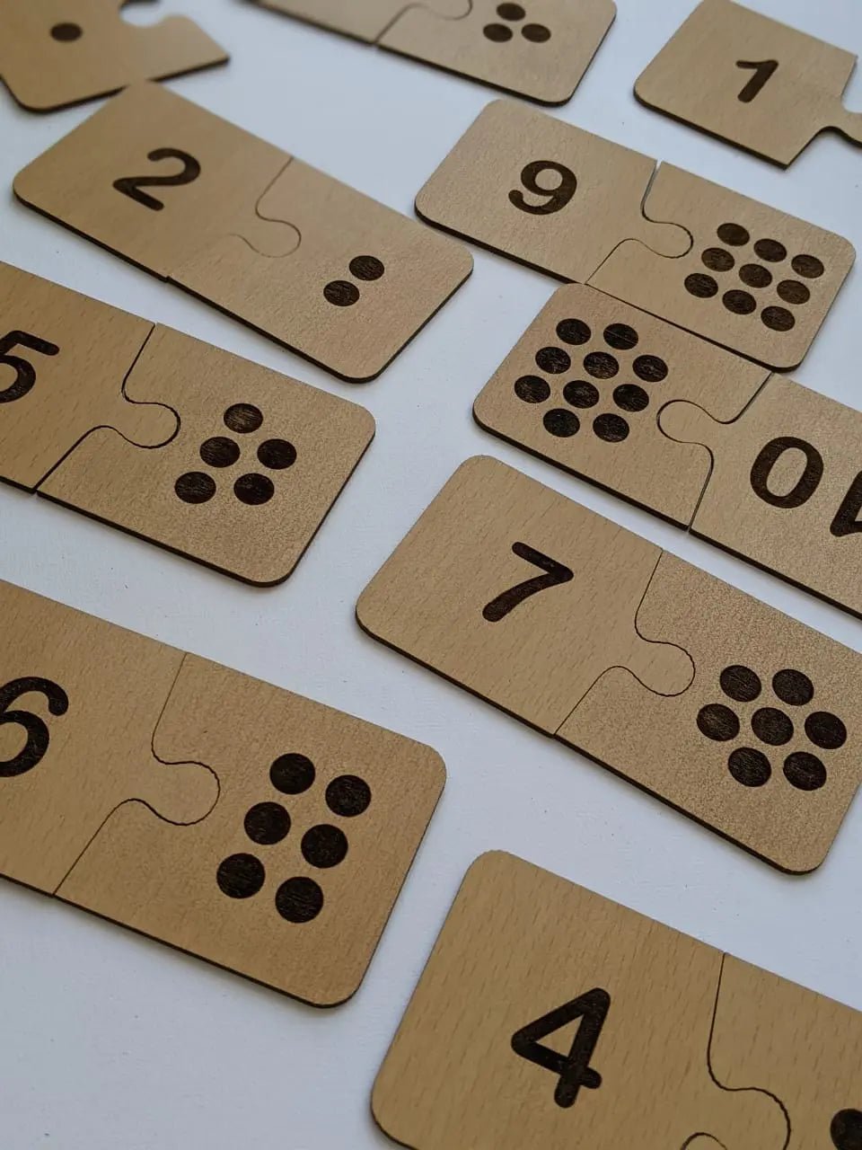 Wooden Number Puzzle & Matching Game-Teach your child how to count-PRESCHOOL LEARNING PUZZLE WOODEN TOY